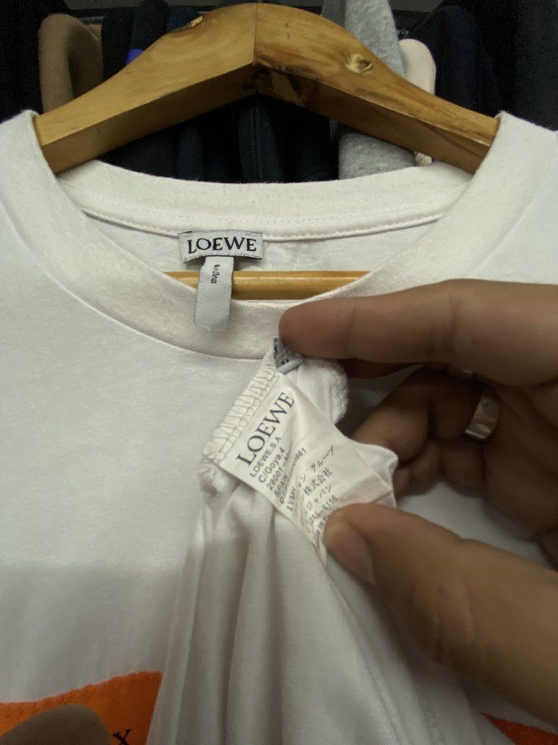 Loewe (Category: Luxury Apparel) located in Manila. Submitted by freshfindresale (Listing ID 1459546379, Image 3). Description: XL Very good condition No issue.