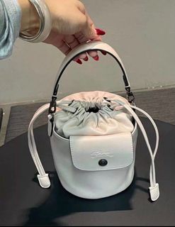 （分類：）位於 。 由 caanacok-0 提交（商品編號 1459570159，圖片 1）。簡介： 。