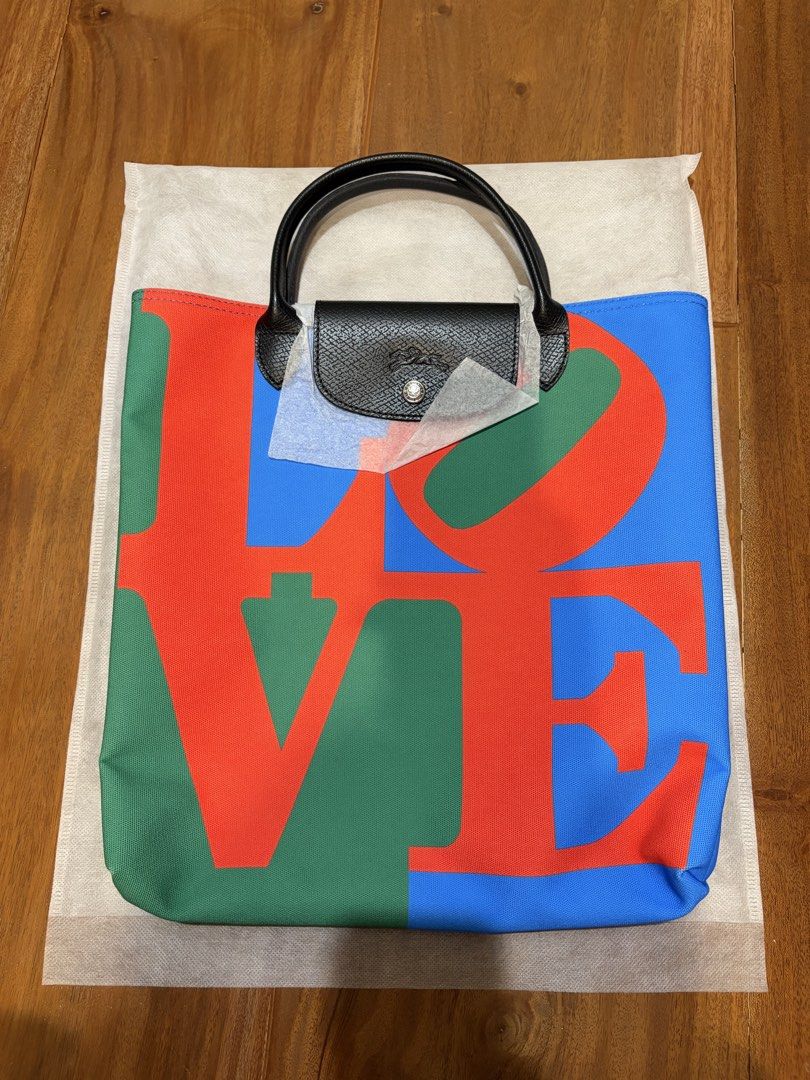 Longchamp Large Le Pliage LOVE Edition Tote Bag (Category: Luxury Bags & Wallets) located in San Juan City. Submitted by lr1485 (Listing ID 1459636585, Image 2). Description: ‼️complete inclusions ‼️authentic can do meet ups if sure buyer ‼️dm for more pictures ‼️limited edition, cannot be bought elsewhere, out of stock everywhere ‼️GCASH, Bank Transfer ‼️meet ups, same day delivery .