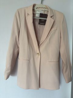 (Category: ) located in . Submitted by ilovehappybuys (Listing ID 1459516016, Image 1). Description: .