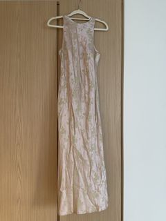 (Category: ) located in . Submitted by tastetouch (Listing ID 1459599141, Image 1). Description: .