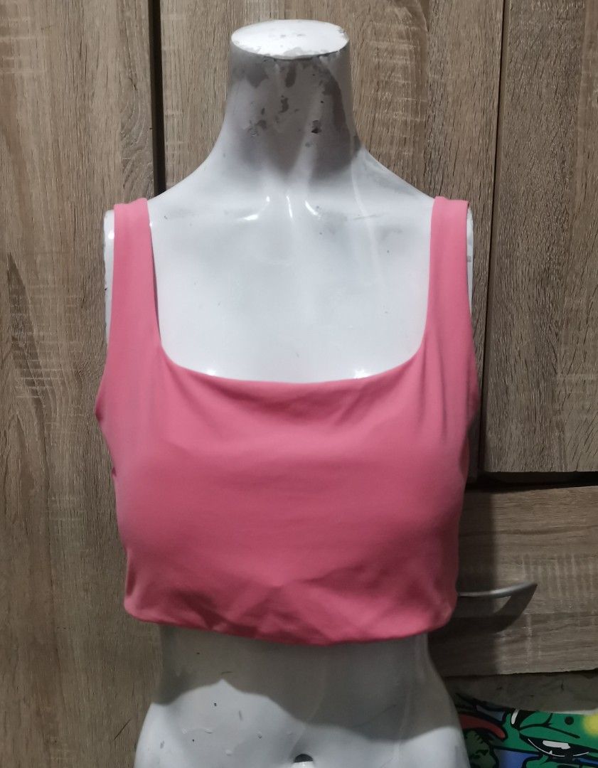 Lululemon bend this scoop and square bra (Category: Activewear) located in San Pedro. Submitted by thriftersthrift (Listing ID 1459502893, Image 3). Description: Large with pads Good condition Already wash Color rate : 10 /10 🌵ALL ITEMS ARE FROM UKAY BALE SO MANAGE YOUR EXPECTATION 🌵 ASK SELLER FOR MORE INFORMATION COLOR MAY CHANGE TRU LIGHTING.