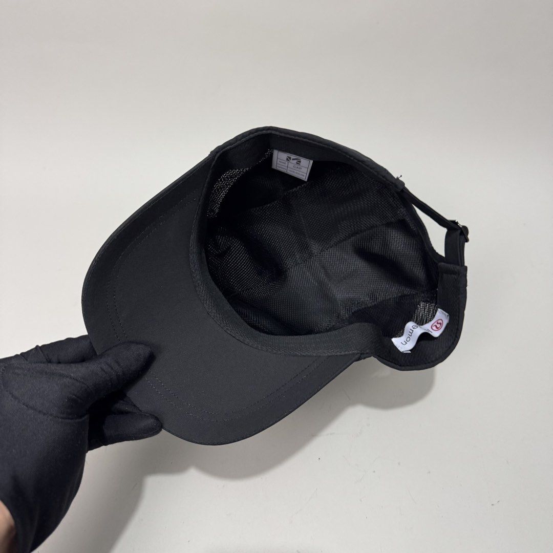 Lululemon cap authentic (Category: Caps & Hats) located in Dagupan City. Submitted by armoirelux (Listing ID 1459687206, Image 2). Description: One size fits all No flaws.