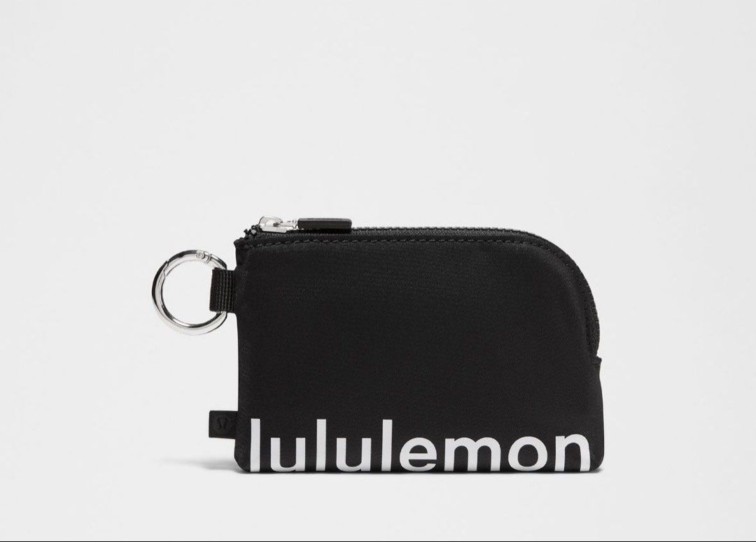 Lululemon Clippable pouch (Category: Purses & Pouches) located in San Juan, La Union. Submitted by clothedbyaya (Listing ID 1459628453, Image 1). Description: ✨ CANADA PRE-ORDER PASABAY ✨ 📌 Order Details & Payment Terms Deposit: 60% Downpayment required to reserve your item Balance: Remaining balance payable within 2 months Dispatch: Item will be shipped immediately once fully paid 🚚 Shipping Options FREE Air Cargo: via LBC (Pouch size ONLY) (u
