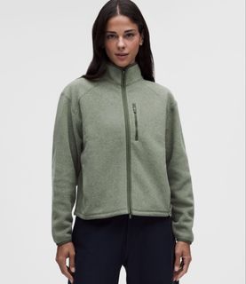 (Category: ) located in . Submitted by clothedbyaya (Listing ID 1459632321, Image 1). Description: .