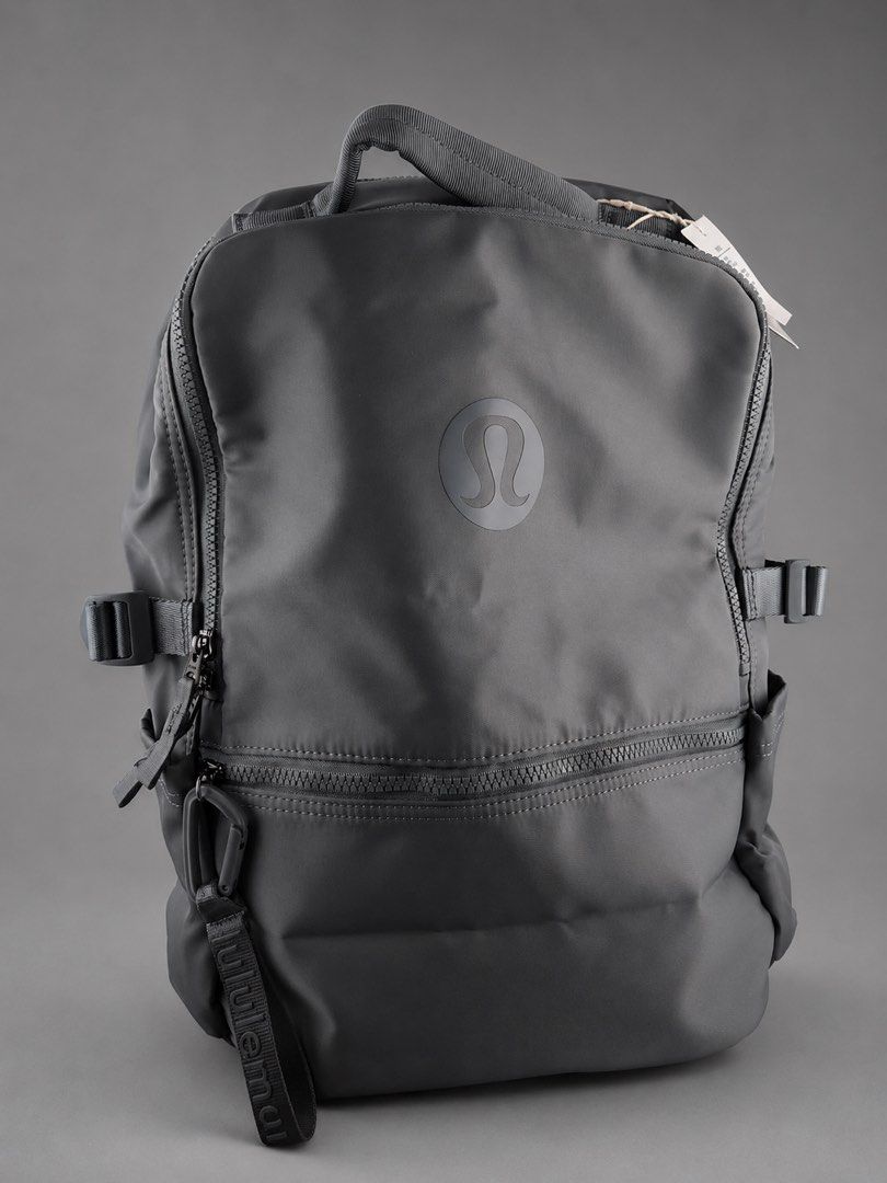 Lululemon New Crew Backpack 22L (Category: Backpacks) located in Binan City. Submitted by pinkykeenshop (Listing ID 1459674121, Image 1). Description: .