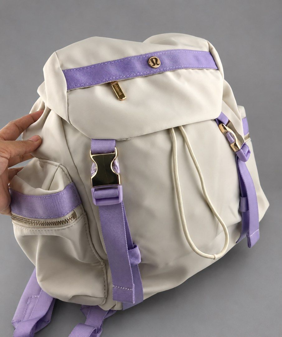 Lululemon Wanderlust Backpack 14L (Category: Backpacks) located in Binan City. Submitted by pinkykeenshop (Listing ID 1459674653, Image 1). Description: .