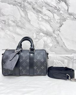(Category: ) located in . Submitted by no.8luxury_main (Listing ID 1459605535, Image 1). Description: .
