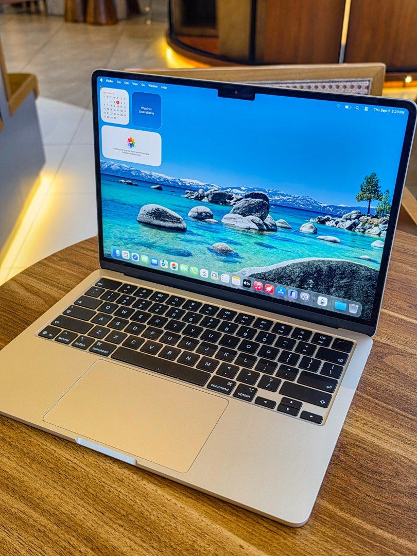 MacBook Air 13.6” M5 Chip 512GB SSD - Starlight (Category: Laptops & Notebooks) located in Baguio. Submitted by aeralecamerastore (Listing ID 1459660819, Image 3). Description: MacBook Air 13.6” M5 Chip 512GB SSD - Starlight P 82 900 Bought in SM Baguio For : P 98,990 ( Nag cash-advanced lang sa CC ) No issues Good as new No dents / scratches Warranty : Aug 2027 2-weeks old ☺️ BH : 💯 / 6 cycle count Actual Photos Posted 📸 MOP : Cash/ Bank-Trans