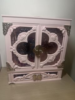 (Category: ) located in . Submitted by 894vw2cbph55997 (Listing ID 1459557418, Image 1). Description: .