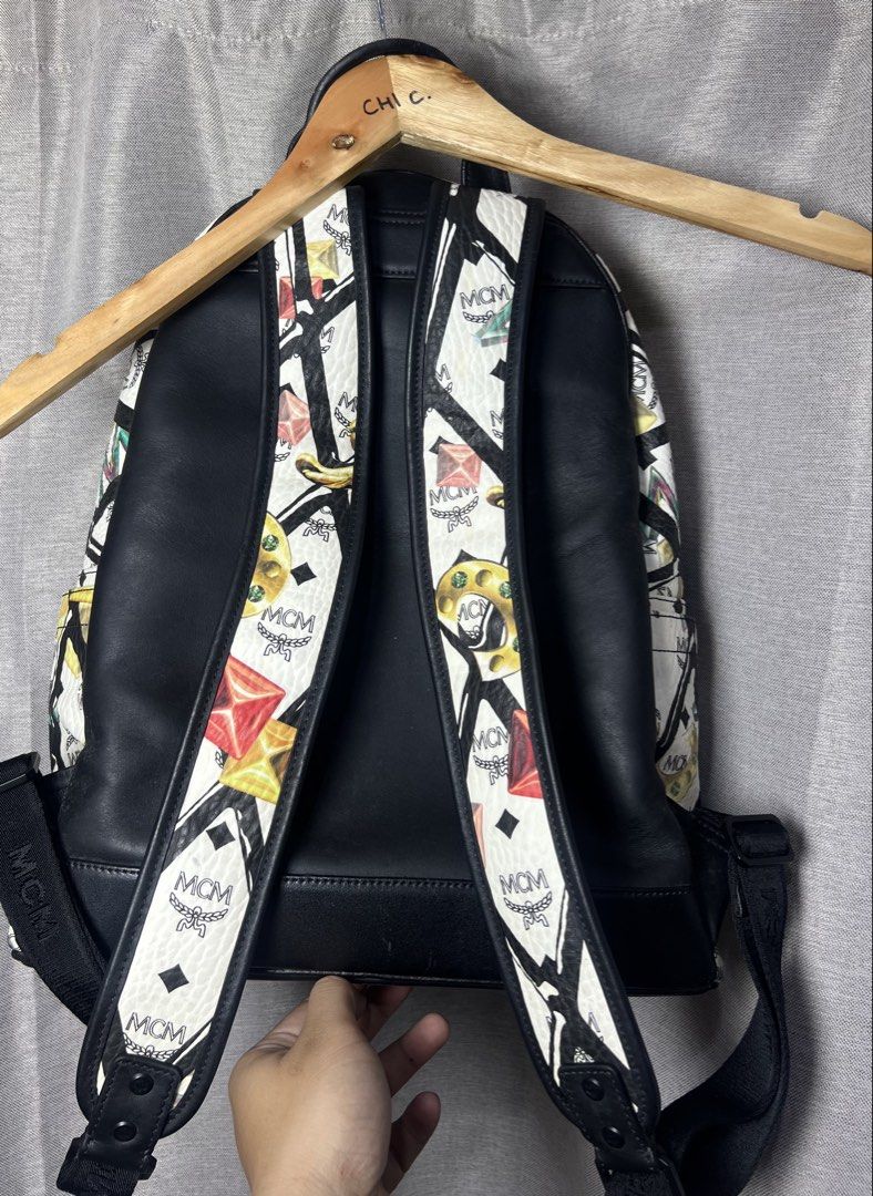 MCM BackPack (Category: Luxury Bags & Wallets) located in General Trias. Submitted by luxfinds2019 (Listing ID 1459602383, Image 2). Description: MCM! 7000 shipped Authentic Pang travel nyo mga boss madam Anjan napo details W dustbag po kasama Loc laguna Pm po.