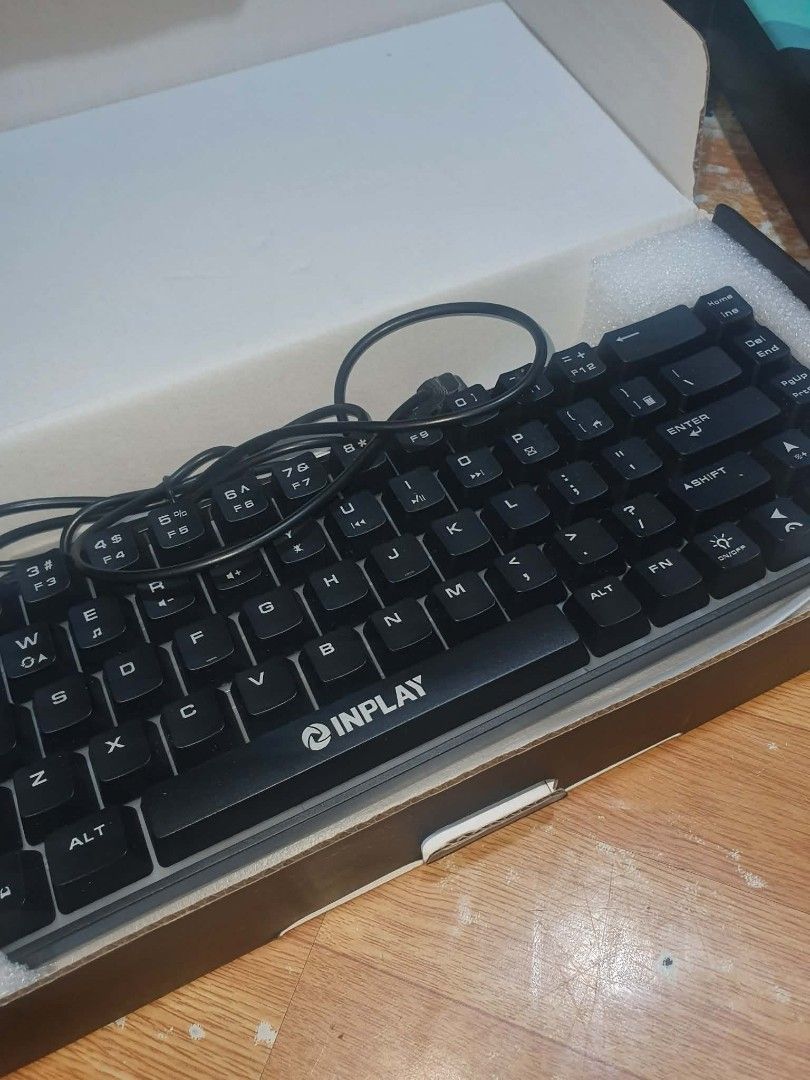 Mechanical Keyboard (Category: Computer Keyboard) located in Manila. Submitted by naiz_selanyer (Listing ID 1459612952, Image 1). Description: brand new 500 nalanf.