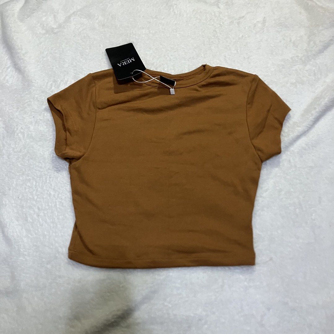 double lining MERA tops pre-loved SALE (Category: Others Tops) located in Manila. Submitted by jadeybean_17 (Listing ID 1459565958, Image 2). Description: some pre-loved and some new mera tops!! help me declutter ^^ sizes xs-m 100 each!.