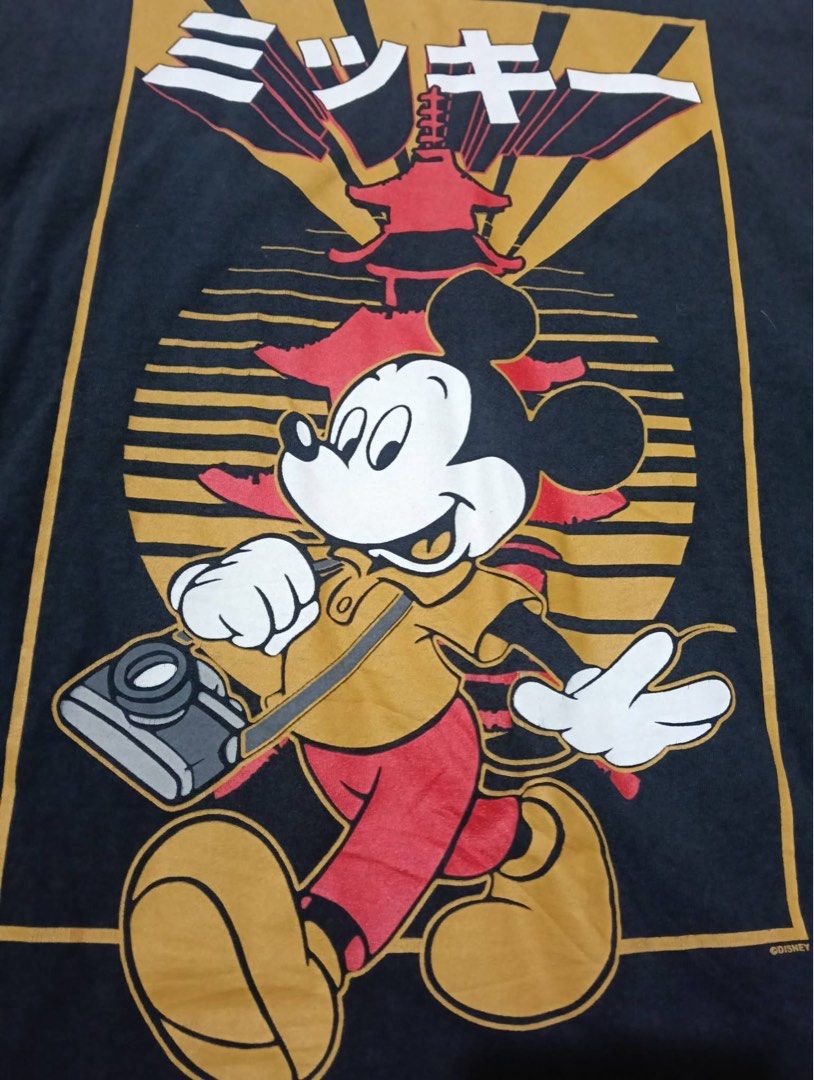 Mickey Black T- Shirt (Category: Tshirts & Polo Shirts ) located in Manila. Submitted by rarefindsgallery (Listing ID 1459597508, Image 2). Description: Size: Large.