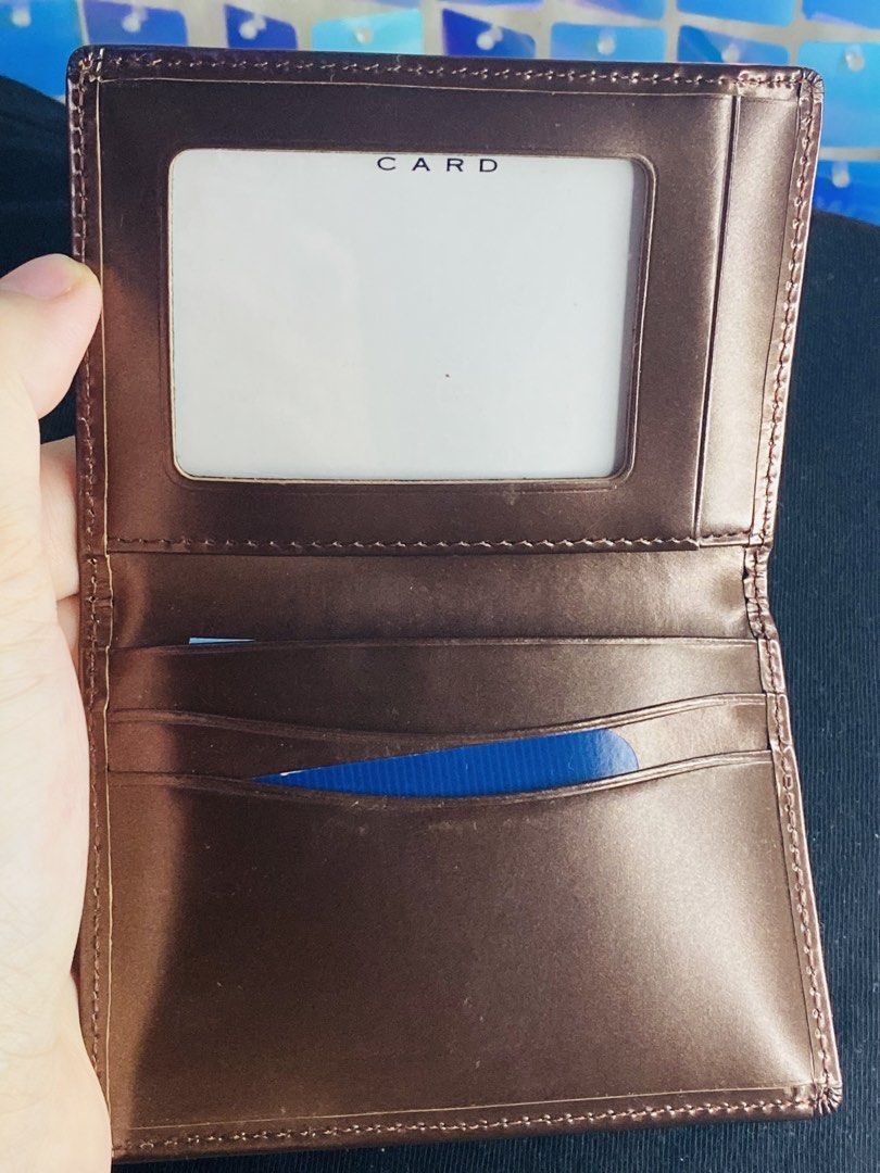 Mickey Mouse Card holder wallet (Category: Wallets & Card holders) located in Manila. Submitted by kawaii_omocha_est2020 (Listing ID 1459652300, Image 2). Description: .