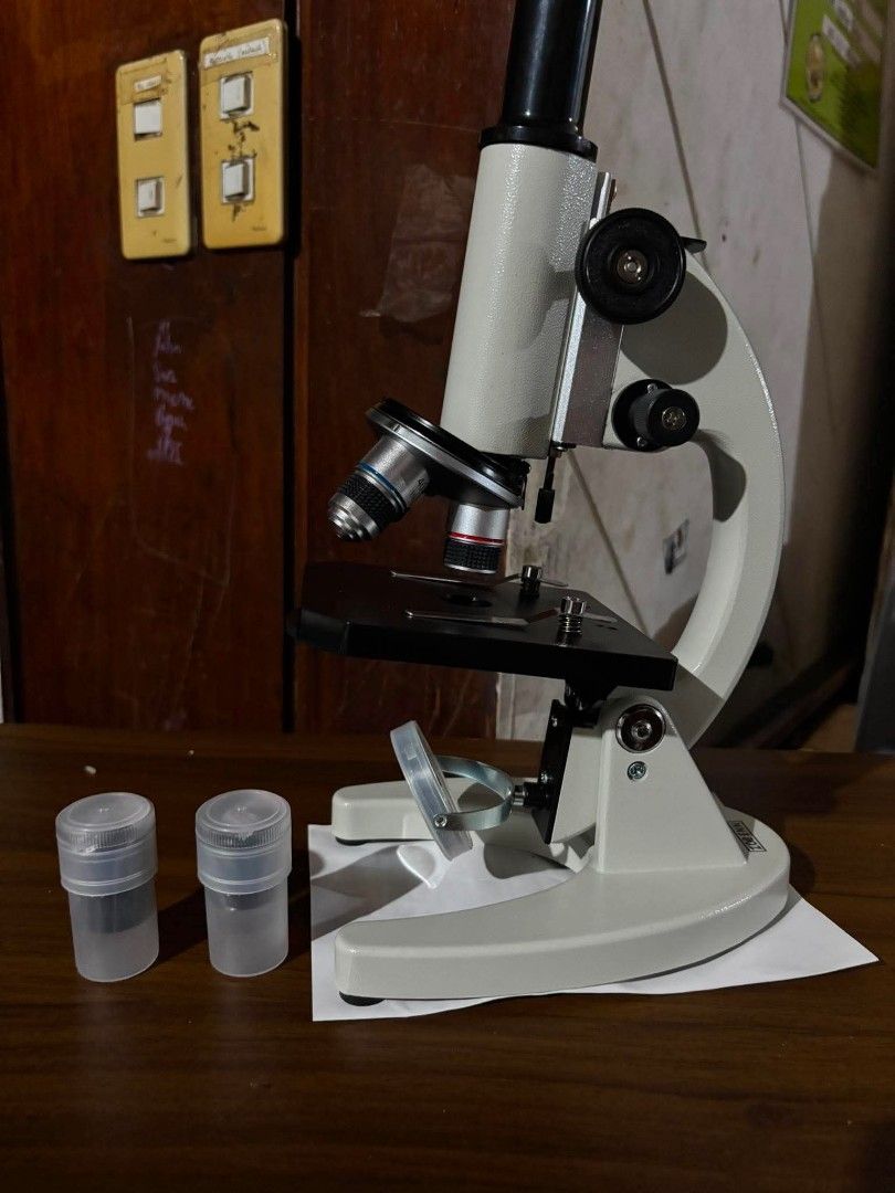 Microscope biological (Category: Medical Supplies & Tools) located in Quezon City. Submitted by judaimedonlineshop23 (Listing ID 1459673820, Image 1). Description: brandnew onhand.