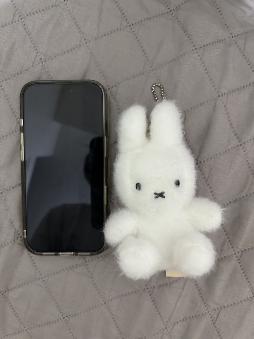 Miffy Plush Keychain White Bunny Bag Charm (Category: Plushies & Soft Toys) located in Manila. Submitted by itsyourgirlmc (Listing ID 1459632209, Image 1). Description: .