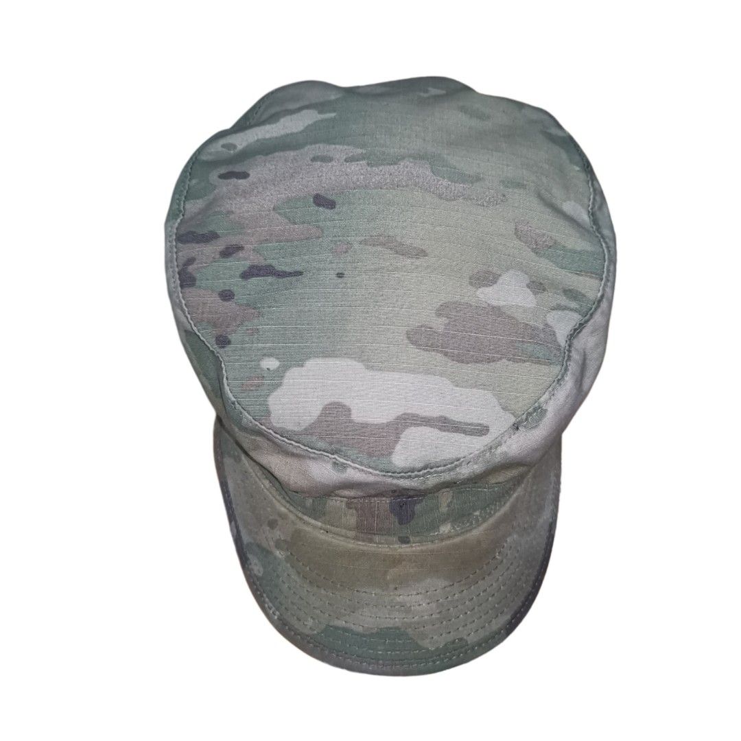 Military Camouflage Hat/Cap (Army Green) (Category: Caps & Hats) located in General Mariano Alvarez. Submitted by hundred_lives (Listing ID 1459530464, Image 1). Description: Military Camouflage Hat/Cap (Army Green) Authentic Original Good Condition Vintage Piece ‼️***Or Best Offer Wins***‼️ ‼️***Split Or As Pack***‼️ ‼️***Negotiable All Items***‼️ ‼️ ***What You See Is What You Get***‼️ Tags: nba nfl football basketball vintage baseball mlb jers