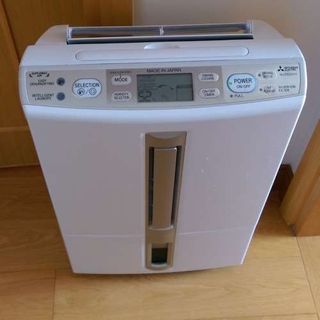 （分類：）位於 。 由 selling.cheap 提交（商品編號 1459628430，圖片 1）。簡介： 。