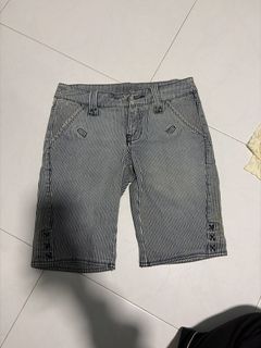 (Category: ) located in . Submitted by wanderlustxo (Listing ID 1459640592, Image 1). Description: .