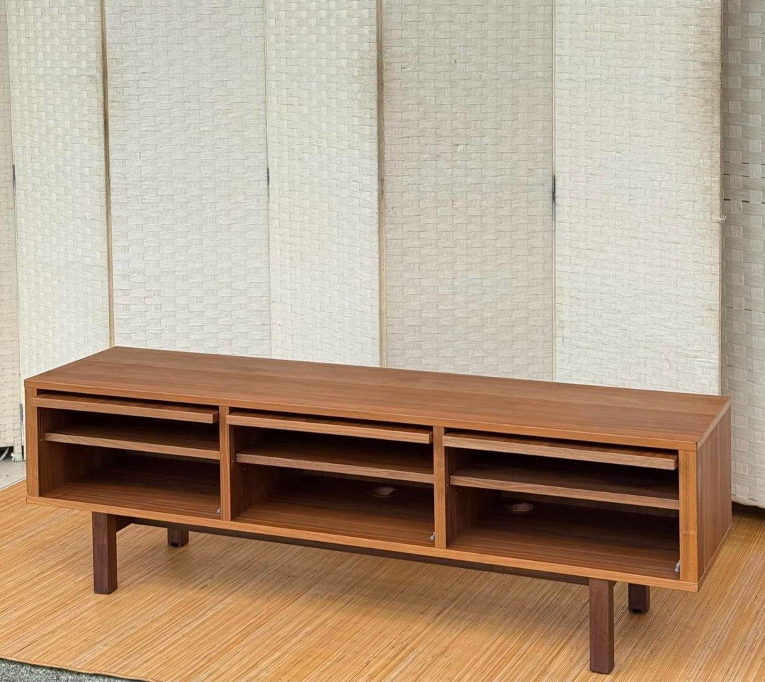 MODERN DESIGN TV RACK IN GOOD CONDITION (Category: TV Consoles) located in Manila. Submitted by _chinixx (Listing ID 1459542063, Image 1). Description: JAPAN SURPLUS MODERN DESIGN TV RACK IN GOOD CONDITION SIZE: 20H x 63L x 16W inches.