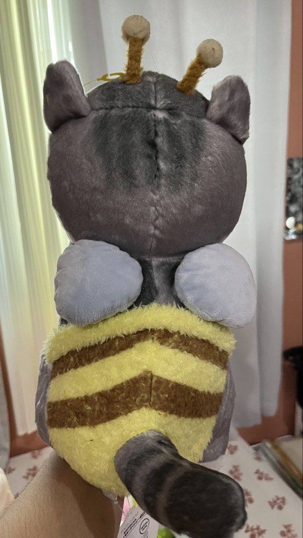mofusand bee plush with paper tag and label (Category: Plushies & Soft Toys) located in Tagaytay City. Submitted by jujujewel (Listing ID 1459546258, Image 2). Description: fixed price.