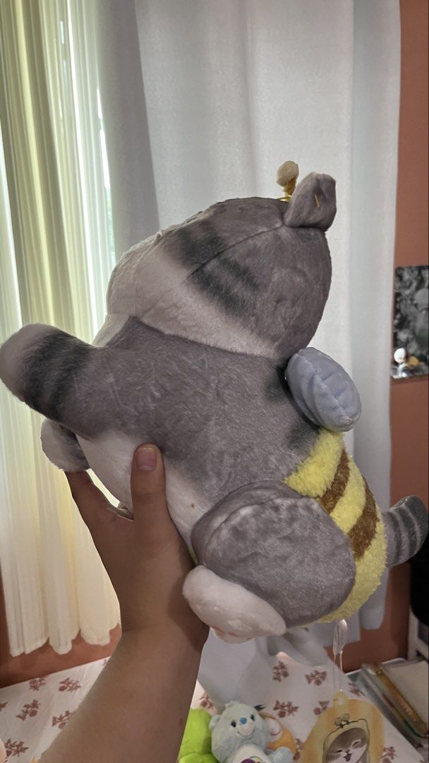 mofusand bee plush with paper tag and label (Category: Plushies & Soft Toys) located in Tagaytay City. Submitted by jujujewel (Listing ID 1459546258, Image 3). Description: fixed price.
