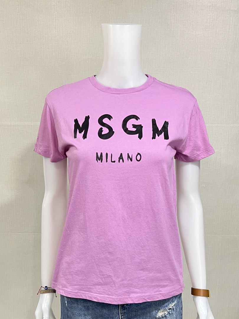 MSGM Milano Tee (Category: Shirts) located in Cebu City. Submitted by kei.flmn (Listing ID 1459590473, Image 3). Description: 📌PLEASE READ BEFORE MAKING AN OFFER Excellent Condition (No issues) Size:Fits Small (S) for Adults - [x] Flat Lay Measurements (in inches): - [x] Bust: 36” - [x] Length Reference: Mannequin Height : 5’4” (First-come, first-served basis) Due to an increased number of joy reservers and fake buyers, offers will only be accep