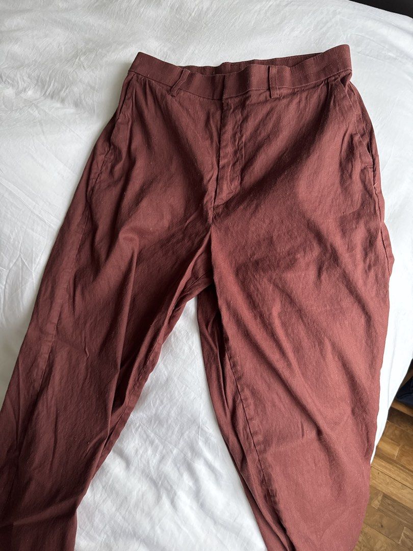 MUJI Wide Leg Hemp Blend Pants (Category: Other Bottoms) located in Makati City. Submitted by sabmi (Listing ID 1459579855, Image 3). Description: - MUJI Wide Leg Pants - Size: L - Color: Earthy Brown - Material: Hemp blend for a breathable feel - Fit: Comfortable.