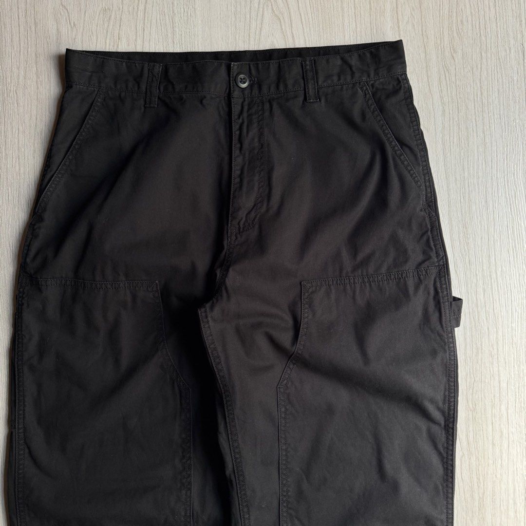 Musinsa Standard Double-knee carpenter pants (Category: Jeans) located in Zamboanga. Submitted by rustic.rev (Listing ID 1459520088, Image 2). Description: Musinsa Standard Double-knee carpenter pants Very good condition, no flaws. Tagged: 32” fits 33” Measurements: Waist: 16.5” Front rise: 12.5” Thigh: 14” Leg opening: 9.5” Inseam: 29” Outseam: 40.7” ₱1,290 + sf.