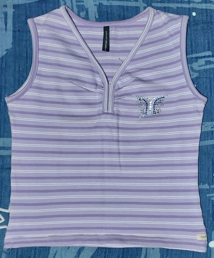NafNaf Sleeveless Top (Category: Sleeveless) located in Baguio. Submitted by joythrifty (Listing ID 1459579253, Image 1). Description: used only oncr.