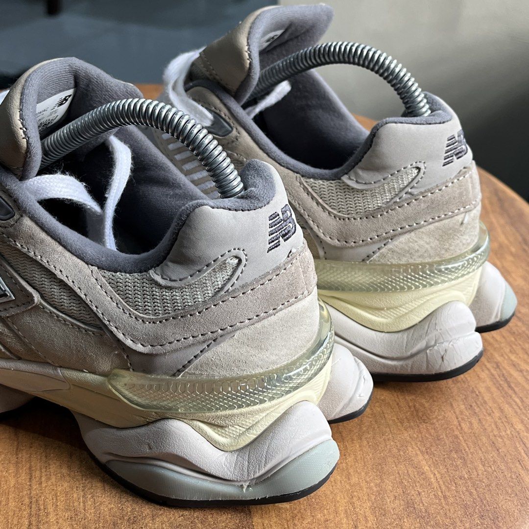 Nb 9060 (Category: Sneakers) located in Polomolok. Submitted by thriftyl (Listing ID 1459556141, Image 2). Description: .
