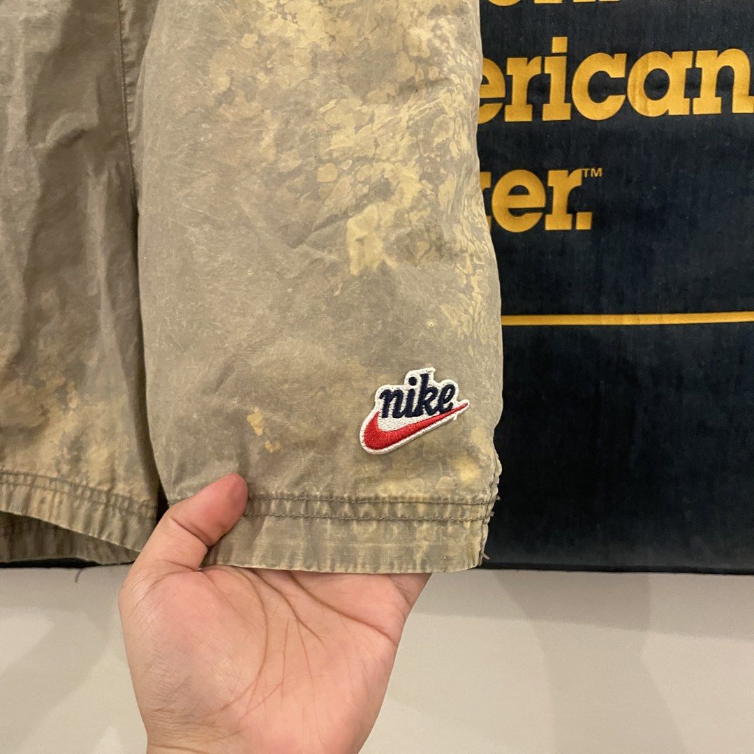 Nike Black Tag Short (Category: Shorts) located in Goa. Submitted by jackedstuff (Listing ID 1459637939, Image 2). Description: No issues Large Waist 15-18 Length 16.5.