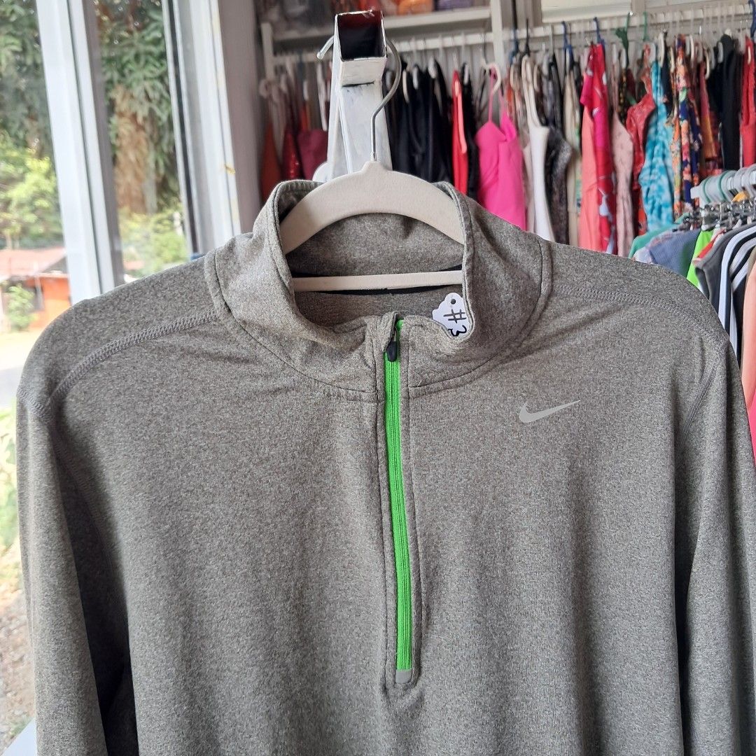 Nike Element Dri-FIT Men's Running 1/4-Zip Pullover med (Category: Coats, Jackets and Outerwear) located in Digos. Submitted by richcaliforniaclothingstore (Listing ID 1459519766, Image 3). Description: 📌Manage your expectations this is not brandnew 📦We ship nationwide via J&T Express (no COD❌️) 📍Location: Lim Extension Digos City Davao Del Sur (besides camillian sister) 📝Lay-away terms available 🎥 We offer video calls for transparency so yo