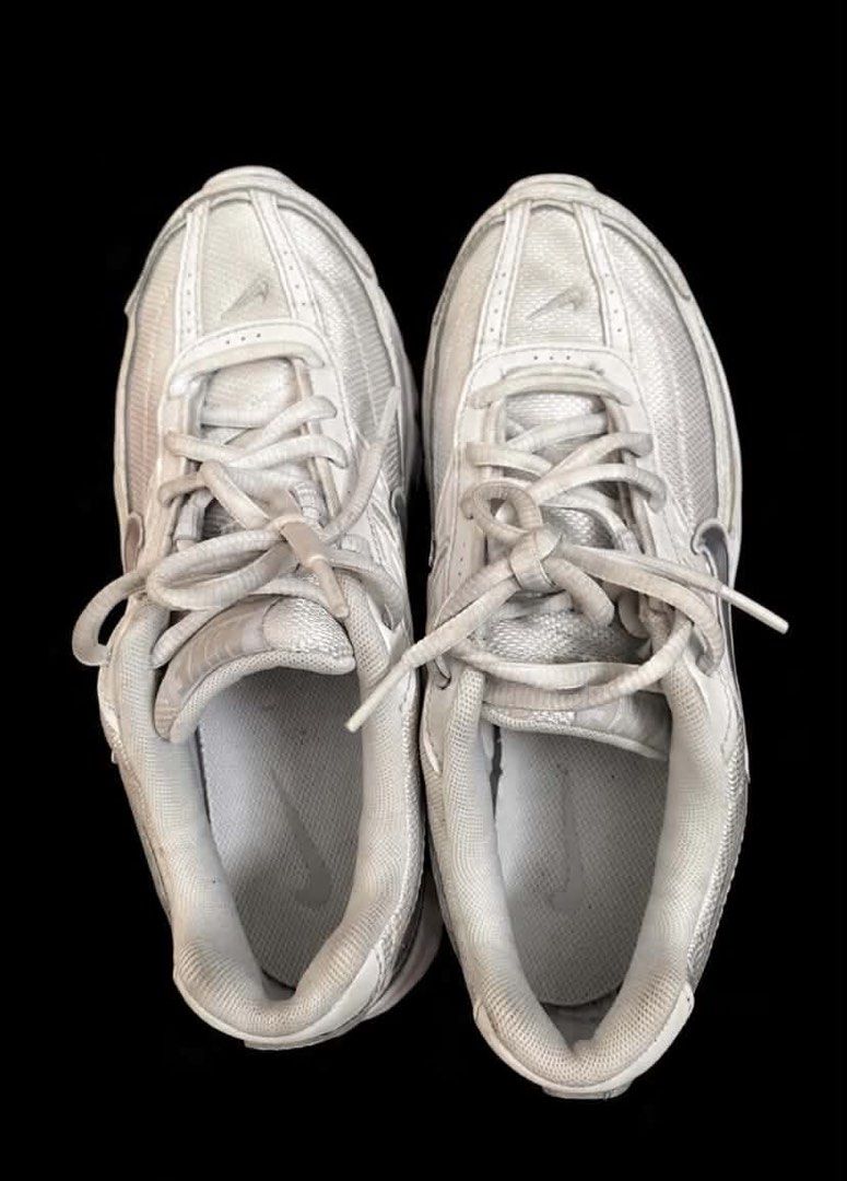 NIKE INITIATOR PHOTON DUST 7.5 W (Category: Sneakers) located in Marikina City. Submitted by jashacart_ (Listing ID 1459579949, Image 2). Description: - Brand: Nike - Model: Initiator - Colorway: White and Metallic Silver - Size: Women's 7.5 - Condition: Good - Ideal for: Running and casual wear Bought for: ₱5k .