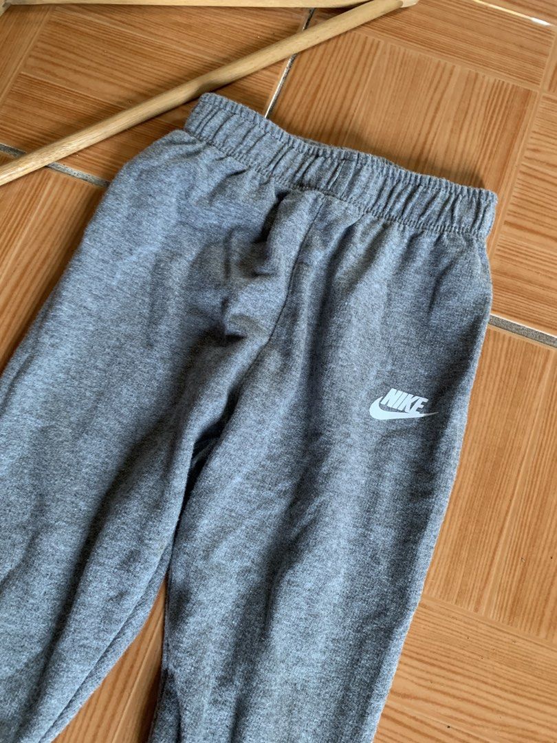 Nike kids 1-2 years old (Category: Babies & Kids Fashion) located in Famy. Submitted by stuffxsogood. (Listing ID 1459545270, Image 2). Description: 12M 1-2 years old Good as new.