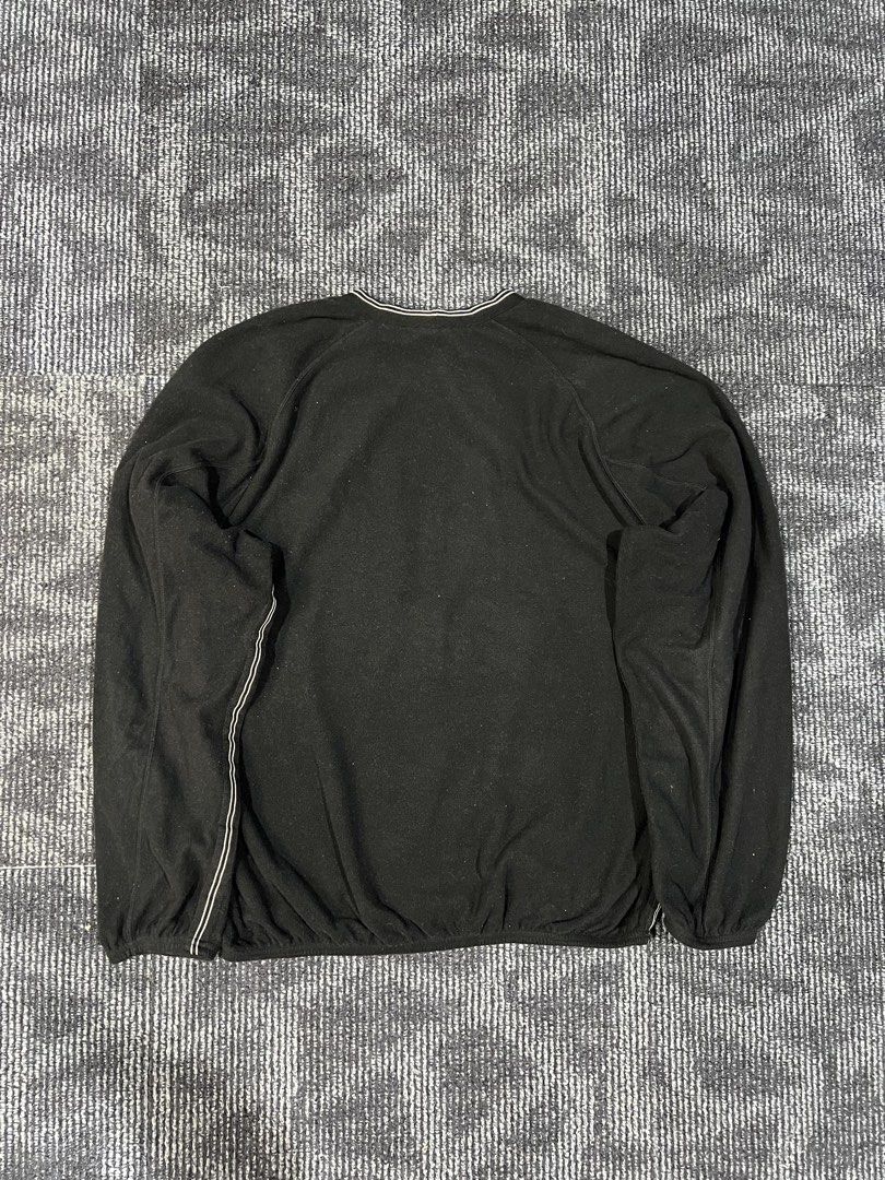 Nike Vintage Swoosh (Category: Activewear) located in Bacoor. Submitted by basicthrift (Listing ID 1459589838, Image 3). Description: .