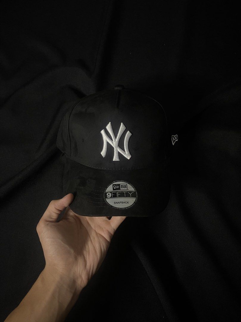 NY SUADE BLACK SNAPBACK (Category: Caps & Hats) located in Mandaluyong City. Submitted by adapparelandtech (Listing ID 1459665553, Image 2). Description: NY SUADE BLACK SNAPBACK ₱699 • BRAND NEW TOP GRADE • PAYMENT FIRST • SHIPMENT VIA JNT/LALAMOVE • RESERVATION FOR ONLY 2-3 DAYS.