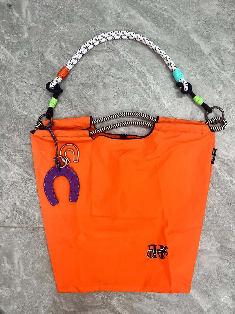 Nylon and String bag (Category: Tote Bags) located in Las Pinas. Submitted by jjh1027 (Listing ID 1459588627, Image 1). Description: - Ball and chain inspired bags.