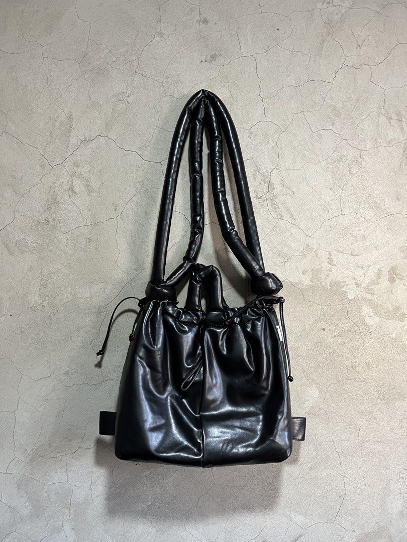Olend soft Ona vegan leather bag (Category: Luxury Bags & Wallets) located in Cagayan de Oro. Submitted by vintagevvvictim (Listing ID 1459575524, Image 2). Description: brand new condition.