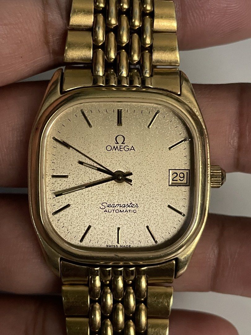 Omega Seamaster (Category: Luxury Watches) located in Taguig. Submitted by j_watches007 (Listing ID 1459528707, Image 3). Description: Authentic Secondhand ⌚ Vintage Omega Seamaster Swiss Made Automatic Textured Dial Gold plated Front Case Stainless Steel Back Case 32mm Omega Gold tone Bracelet “Watch Only” DISCLAIMER: IT’S OLD USED WATCHES EXPECT SOME SCRATCHES, SIGNS OF USED & PLEASE MANAGE YOUR EXPECTATIONS. THANK YOU. .