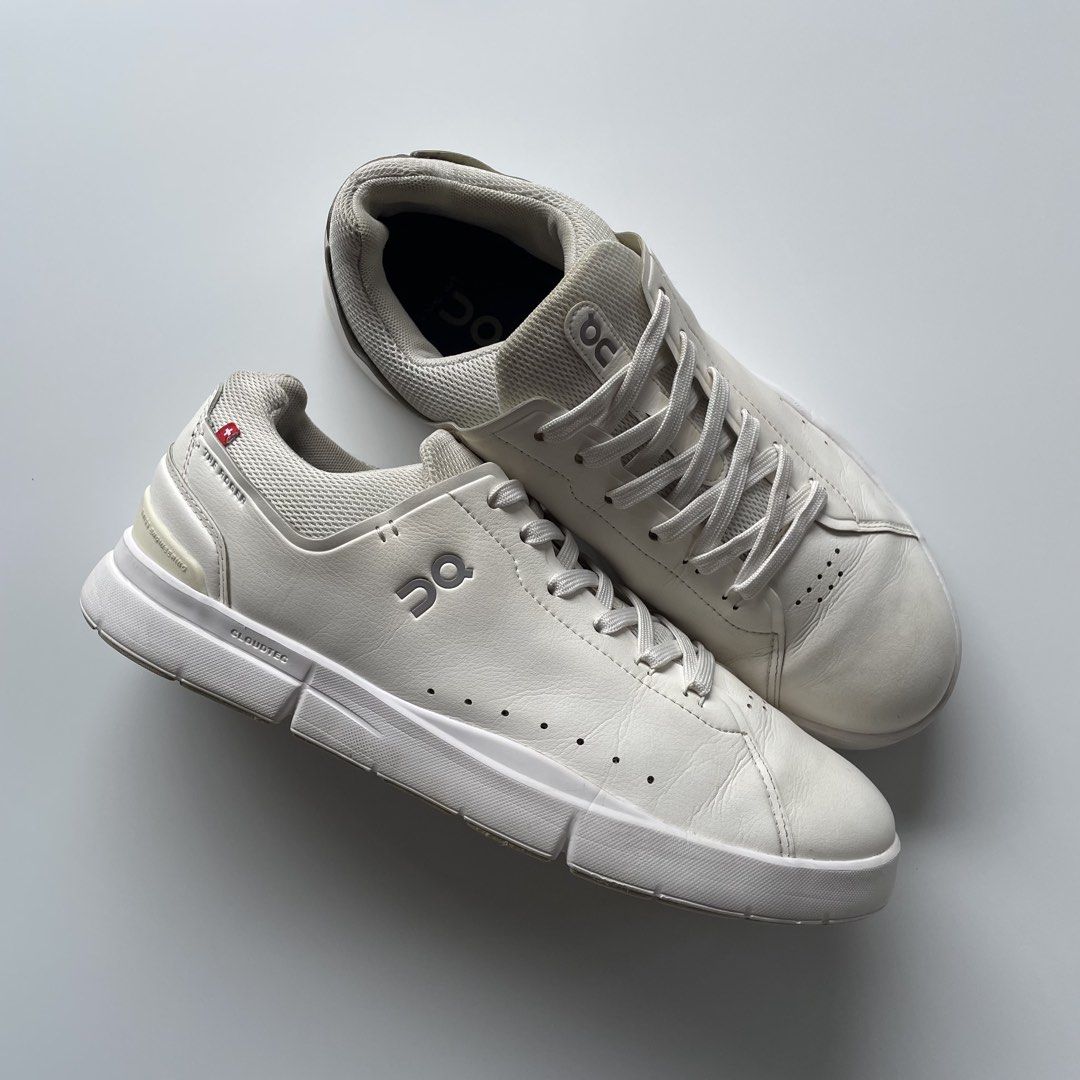 On cloud roger advance (Category: Sneakers) located in Calamba. Submitted by pearsforgeers (Listing ID 1459664080, Image 2). Description: Sz 9.5 Pair only .