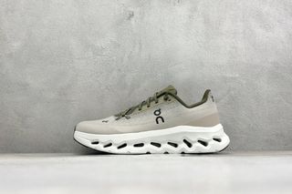 (Category: ) located in . Submitted by shoes_shop. (Listing ID 1459502022, Image 1). Description: .
