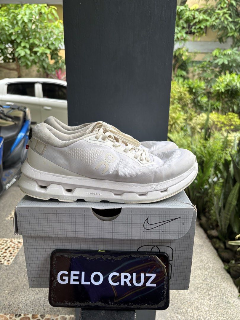 On Cloudzone “White” [US 7.5M] (Category: Sneakers) located in Bocaue. Submitted by gelo._.cruz (Listing ID 1459553057, Image 1). Description: For Sale / For Trade: On Cloudzone “White” [US 7.5M] Size: 7.5 Used Few Times No Box Php: 2,995 Bulacan / Metro Manila Pm if interested 📩📩📩.