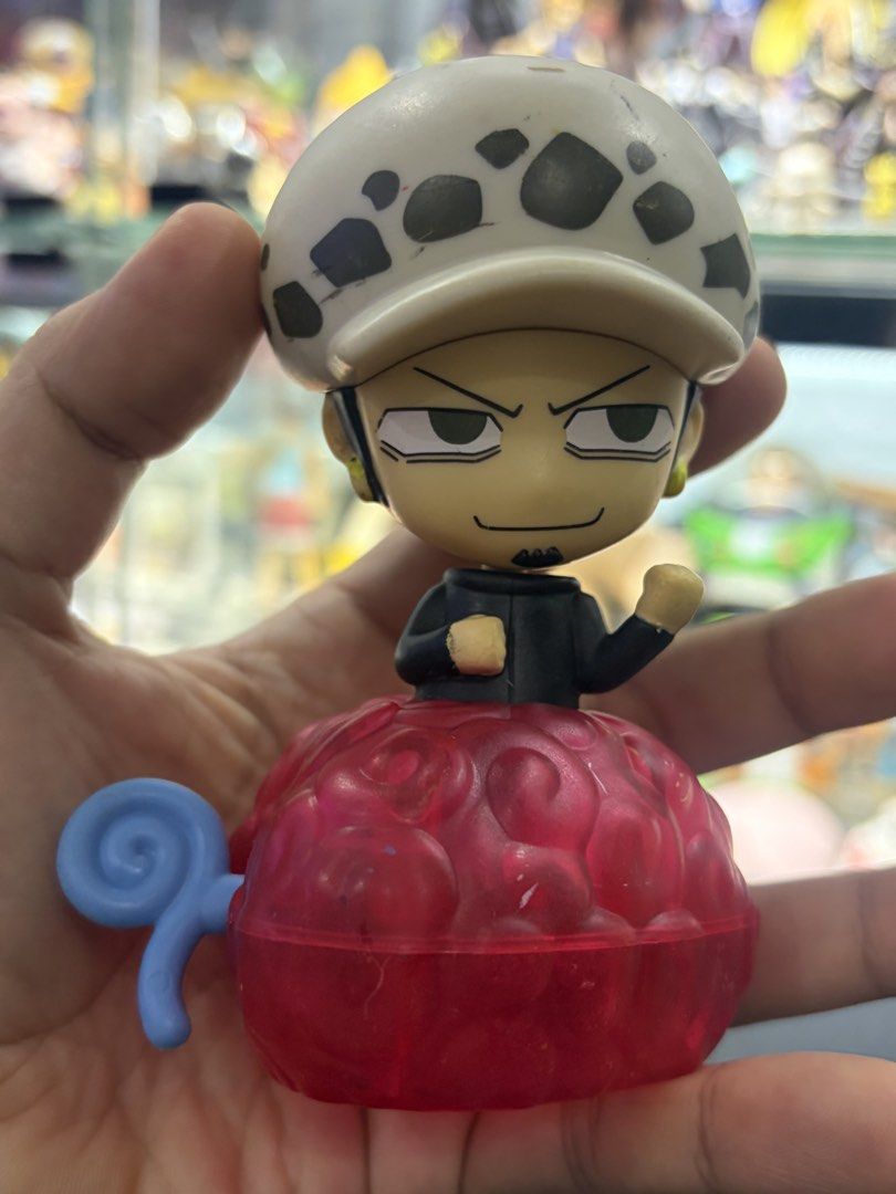 One piece trafalgar law (Category: Figurines & Statues) located in Makati City. Submitted by tomypom (Listing ID 1459501862, Image 2). Description: Authentic One piece trafalgar law 199 pesos only!.