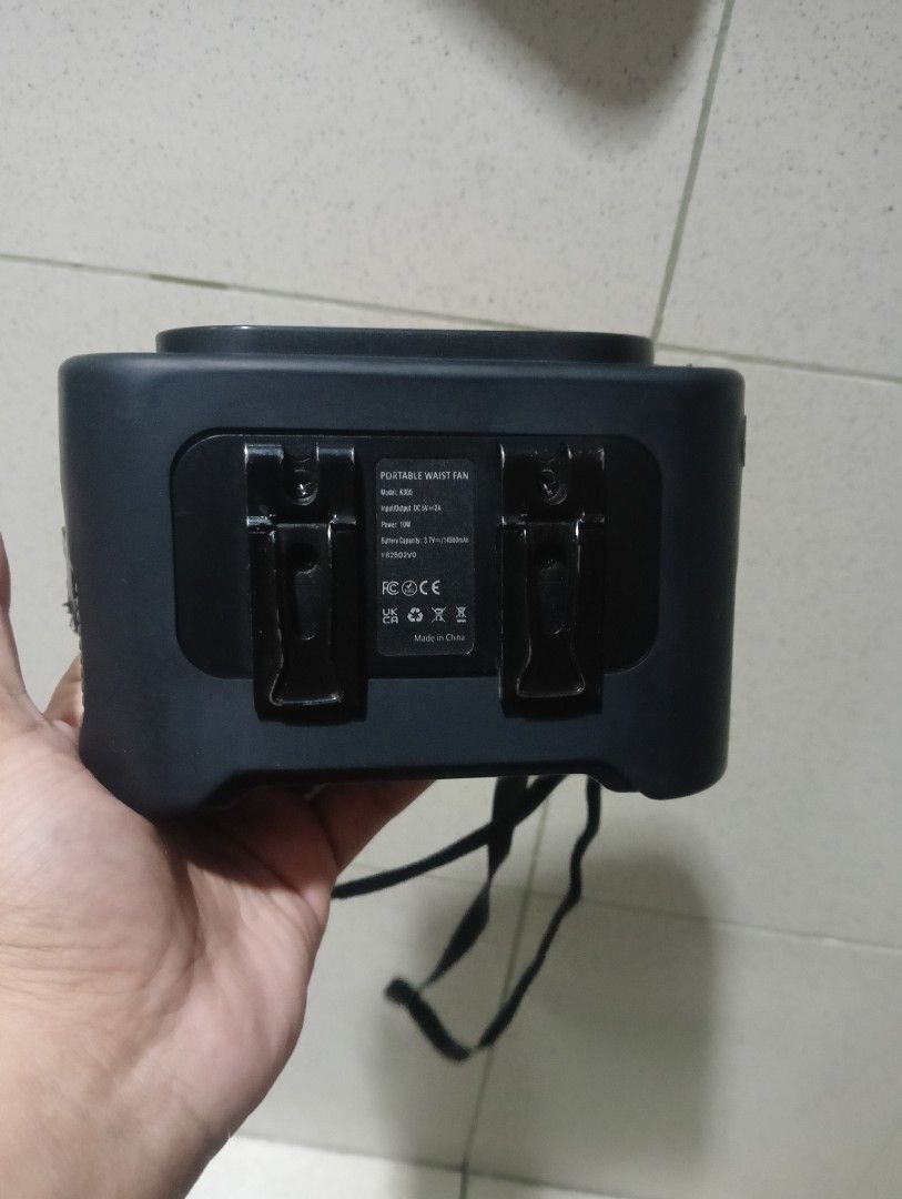Orashare K300 (Category: Travel Essentials & Accessories) located in Quezon City. Submitted by agila_ng_davao (Listing ID 1459548952, Image 2). Description: For sale, Orashare K300 for only 800 pesos ❤️ Orashare K300 Portable Waist Fan, a rechargeable clip-on personal fan that also functions as a power bank with flash light 🥰 (Battery Capacity 14,500 mAh).