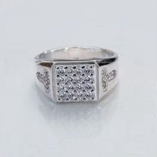(Category: ) located in . Submitted by pulzerasjewelry (Listing ID 1459589285, Image 1). Description: .
