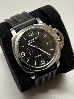 (Category: ) located in . Submitted by watchdeal (Listing ID 1459611123, Image 1). Description: .