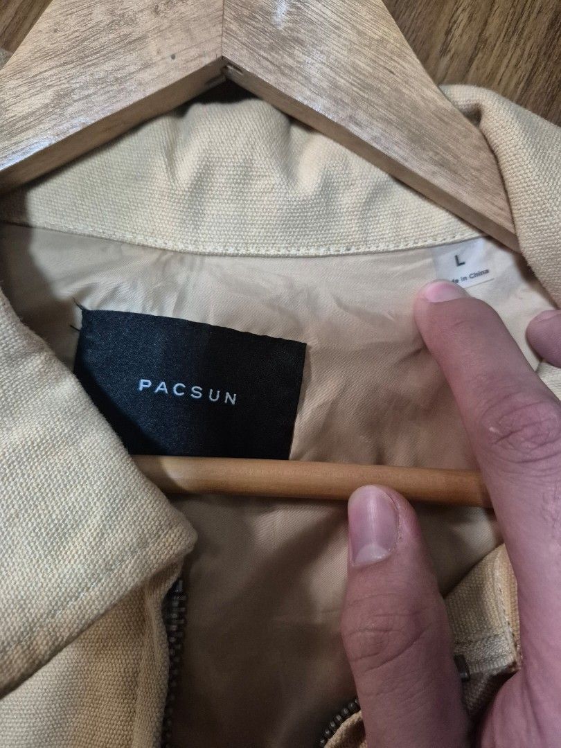 Pacsun yellow Harrington style Jacket Size L (Category: Coats, Jackets and Outerwear) located in Baguio. Submitted by PaulSB.2600 (Listing ID 1459529828, Image 2). Description: - Pacsun Jacket - Color: yellow - Size: Large (L) - Features: Zip-up front, two zip pockets - Origin: Made in China - Measurements: Pit to pit approx. 23 inches, Sleeve length approx. 25 inches - Ideal for: Casual wear.