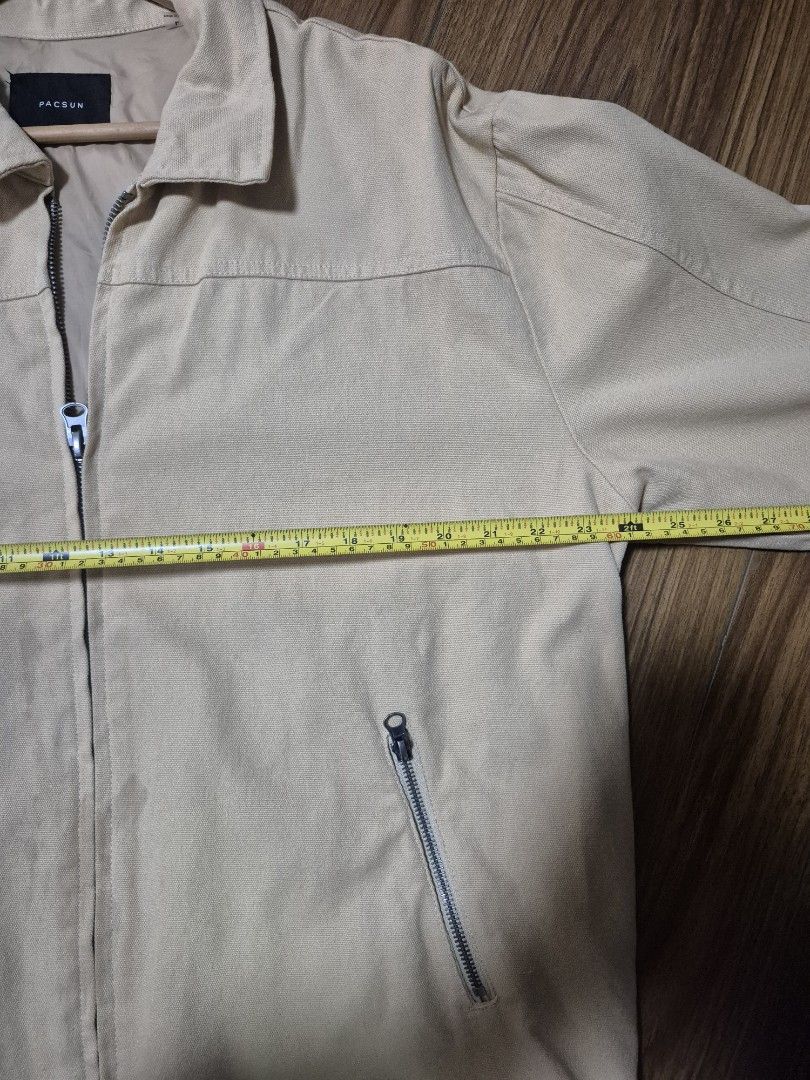 Pacsun yellow Harrington style Jacket Size L (Category: Coats, Jackets and Outerwear) located in Baguio. Submitted by PaulSB.2600 (Listing ID 1459529828, Image 3). Description: - Pacsun Jacket - Color: yellow - Size: Large (L) - Features: Zip-up front, two zip pockets - Origin: Made in China - Measurements: Pit to pit approx. 23 inches, Sleeve length approx. 25 inches - Ideal for: Casual wear.